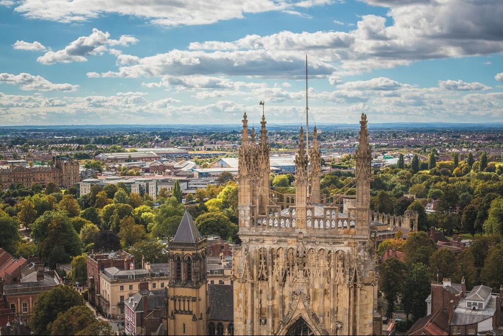 于乡：悠游英伦风情新葡京网上赌场彼岸(图2)